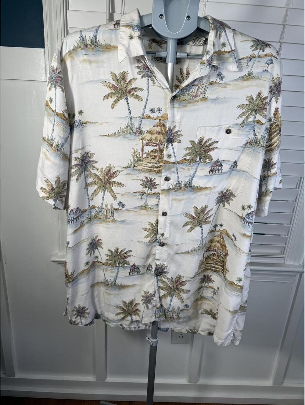 Batik Bay XL Tropical Aloha Shirt Scenic Coastal Beach Print Rayon Button Down
